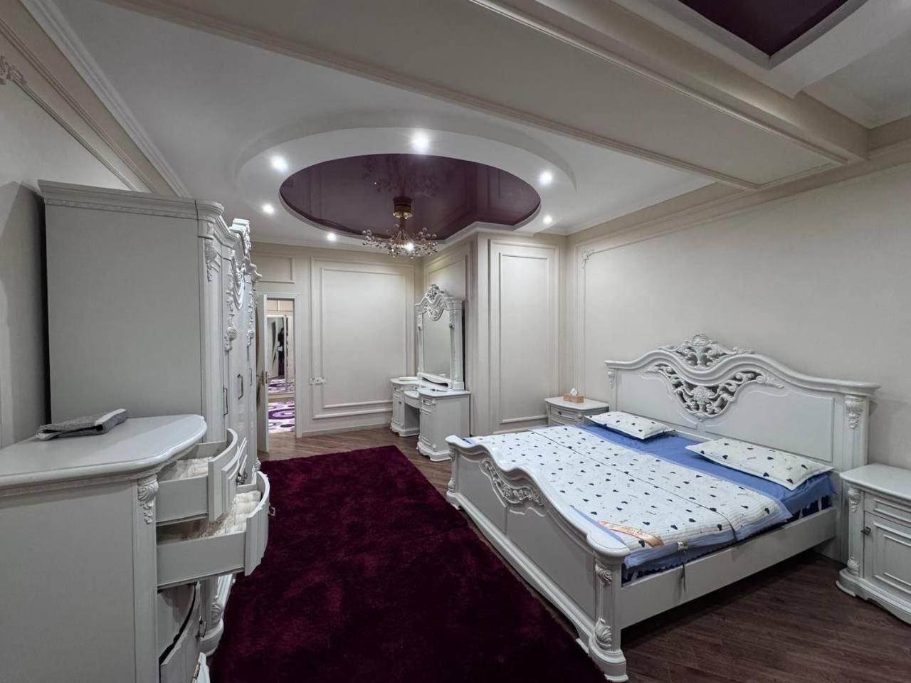 A Stylish Apartment In The Heart Of Tashkent! Exteriör bild